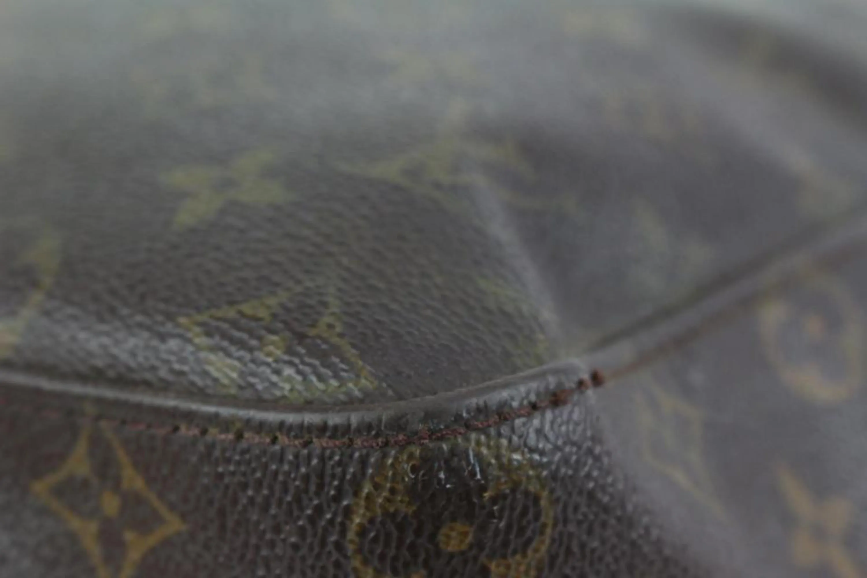 Louis Vuitton Monogram Looping GM Zip Hobo Bag 1LV714a