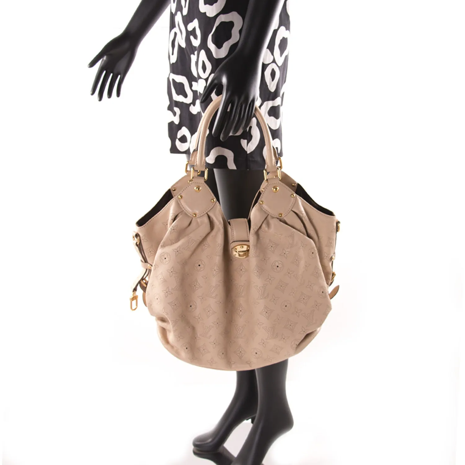 Louis Vuitton Monogram Mahina L Hobo Bag