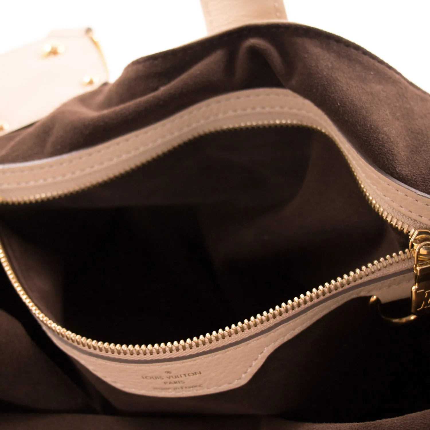 Louis Vuitton Monogram Mahina L Hobo Bag