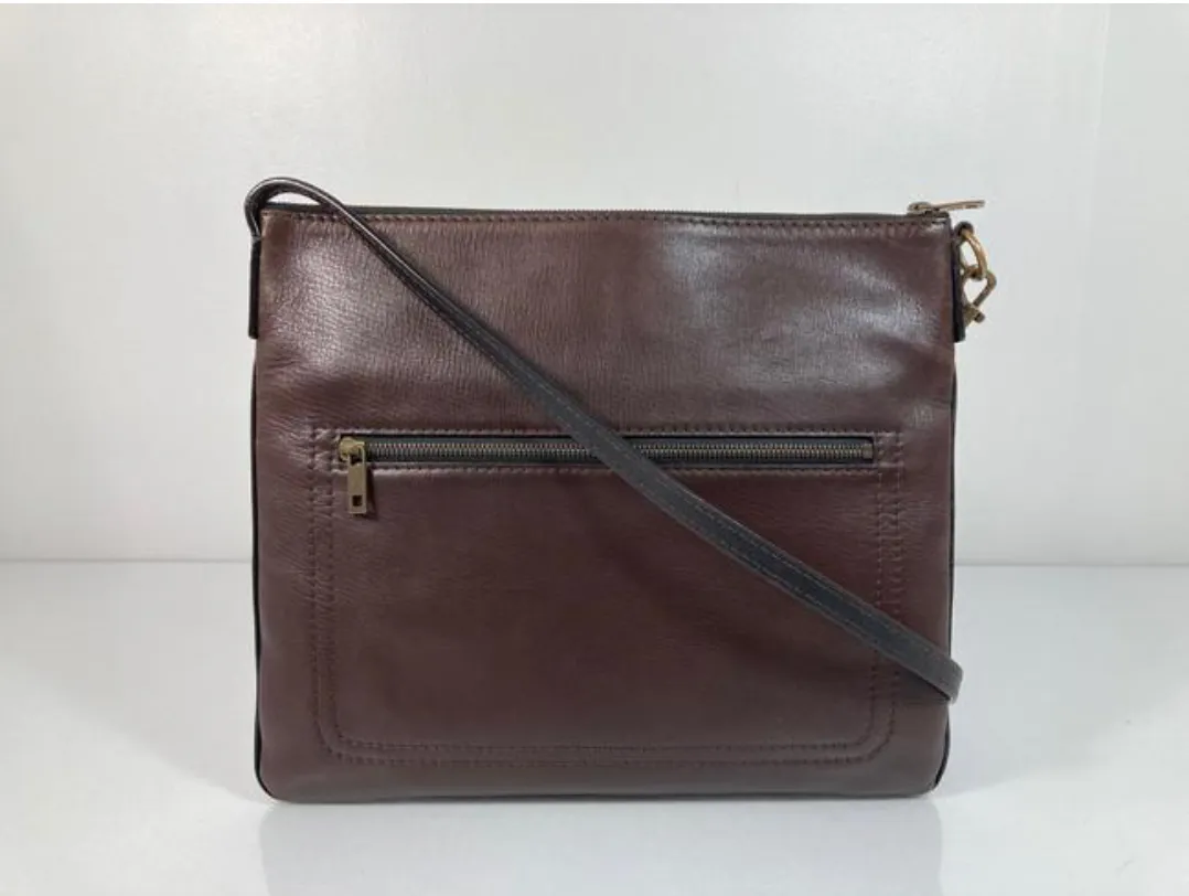 Louis Vuitton Utah Leather Sac Plat in Brown