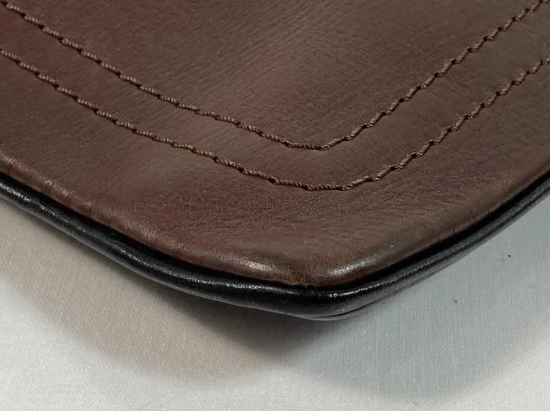 Louis Vuitton Utah Leather Sac Plat in Brown