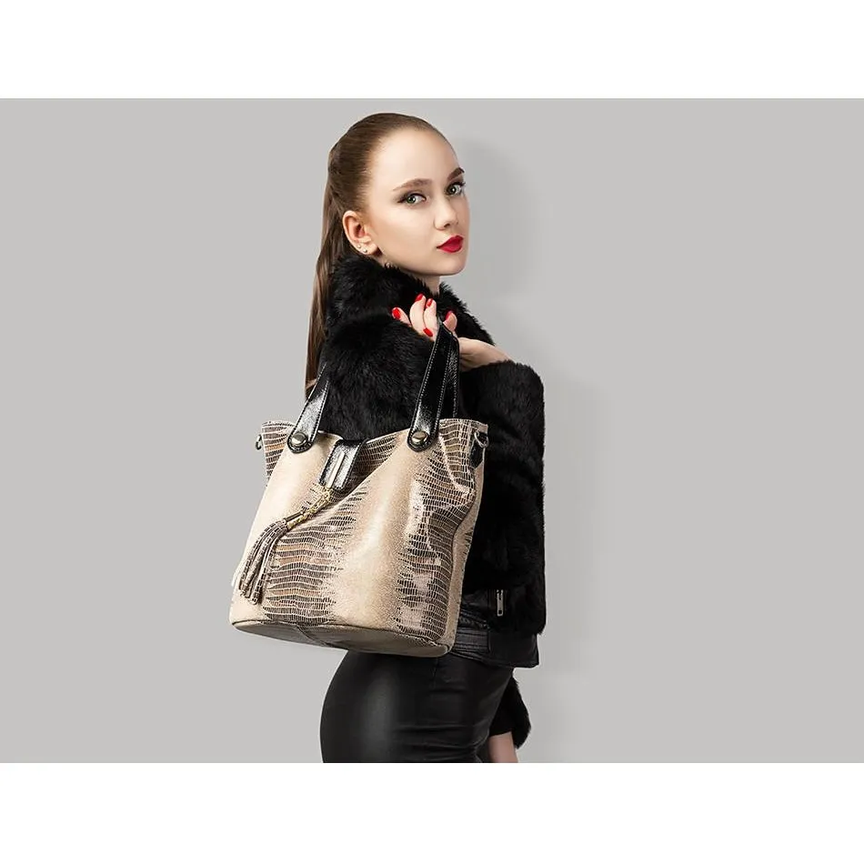 <bold>Bucket / Crossbody Bag <br>Genuine-Leather