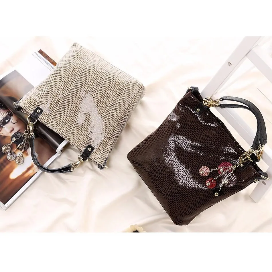 <bold>Bucket / Crossbody Bag <br>Genuine-Leather