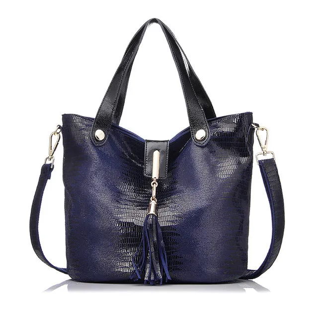 <bold>Bucket / Crossbody Bag <br>Genuine-Leather