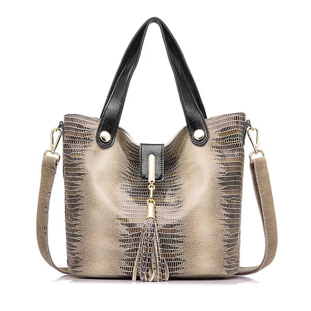 <bold>Bucket / Crossbody Bag <br>Genuine-Leather