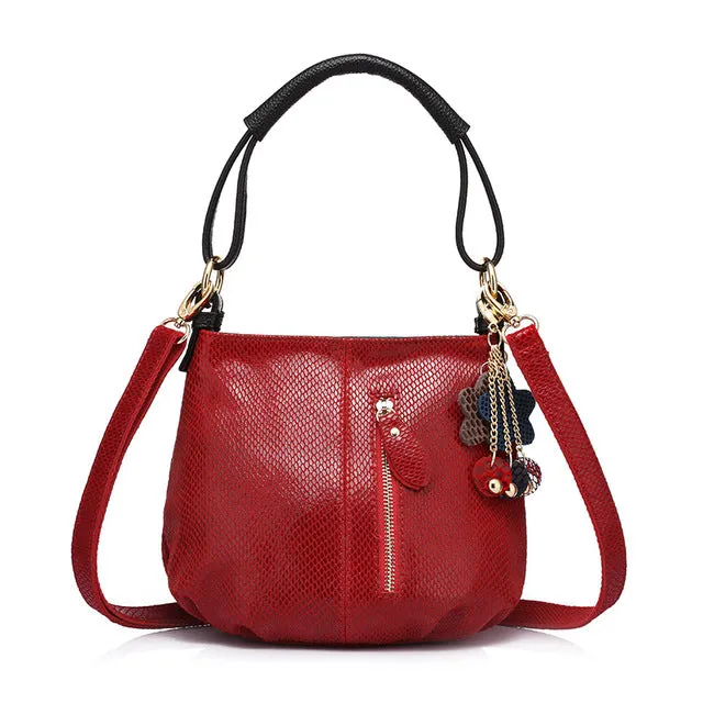 <bold>Bucket  / Tote Bag <br>Genuine-Leather