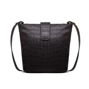 <bold>Bucket / Tote Bag <br>Vegan-Leather