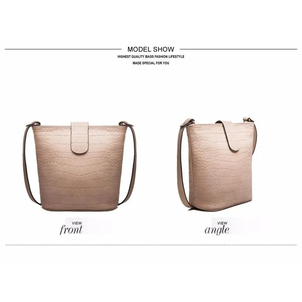 <bold>Bucket / Tote Bag <br>Vegan-Leather