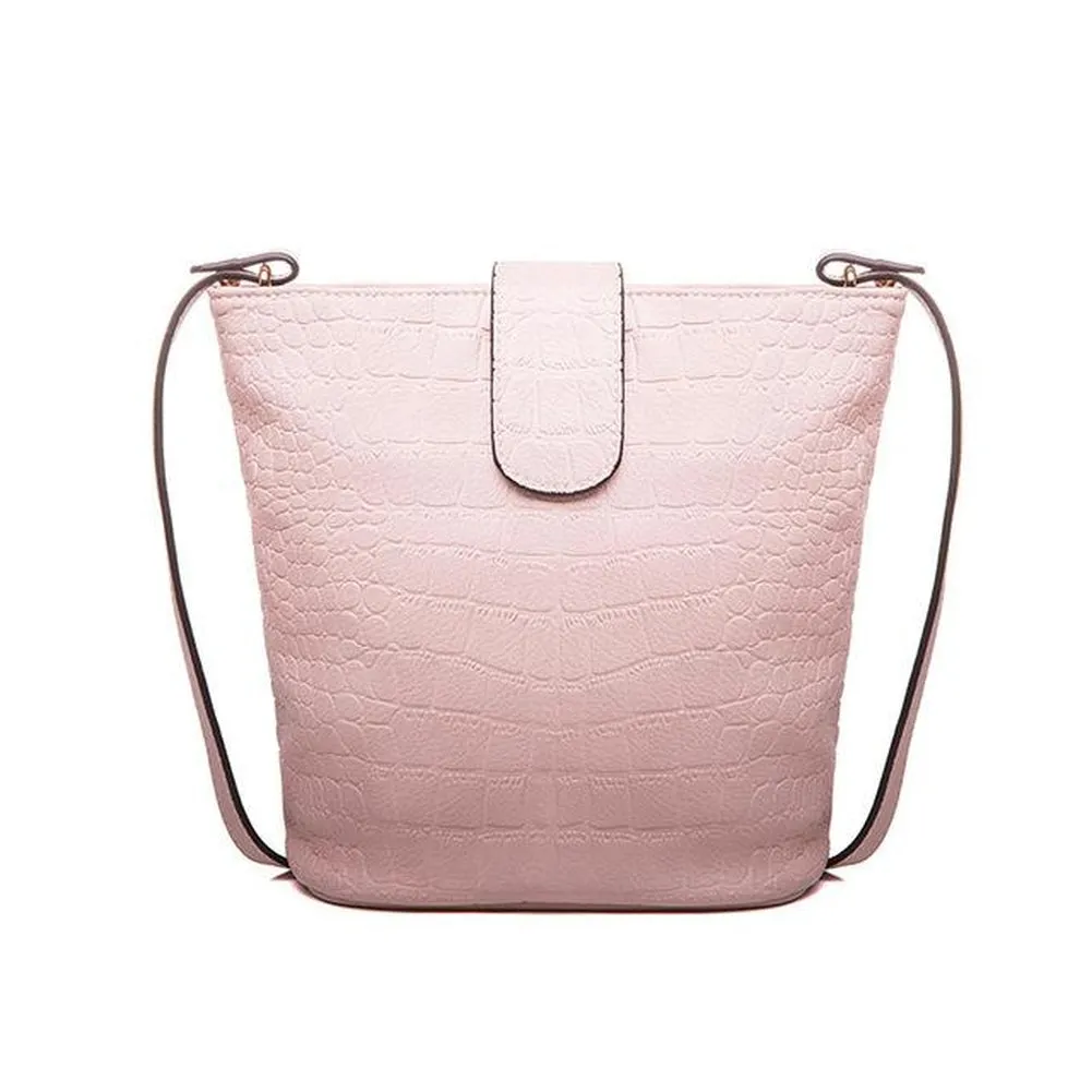 <bold>Bucket / Tote Bag <br>Vegan-Leather
