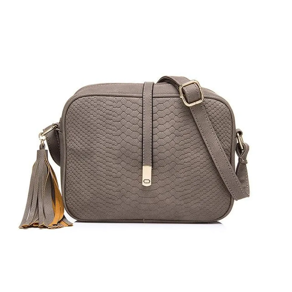 <bold>Messenger / Crossbody Bag <br>Vegan-Leather