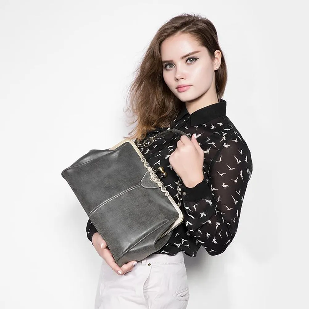 <bold>Messenger / Crossbody Bag  <br>Vegan-Leather