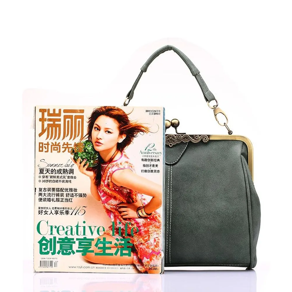 <bold>Messenger / Crossbody Bag  <br>Vegan-Leather