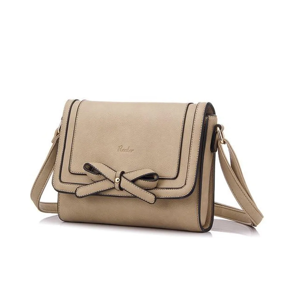 <bold>Messenger  / Shoulder Bag  <br>Vegan-Leather