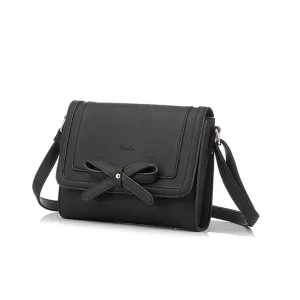 <bold>Messenger  / Shoulder Bag  <br>Vegan-Leather