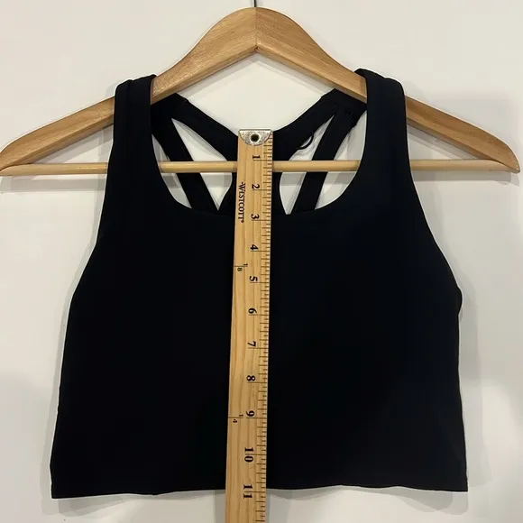 Lululemon Sport Bra Womens 6 Black Stash It Bra Medium Support  size B/C