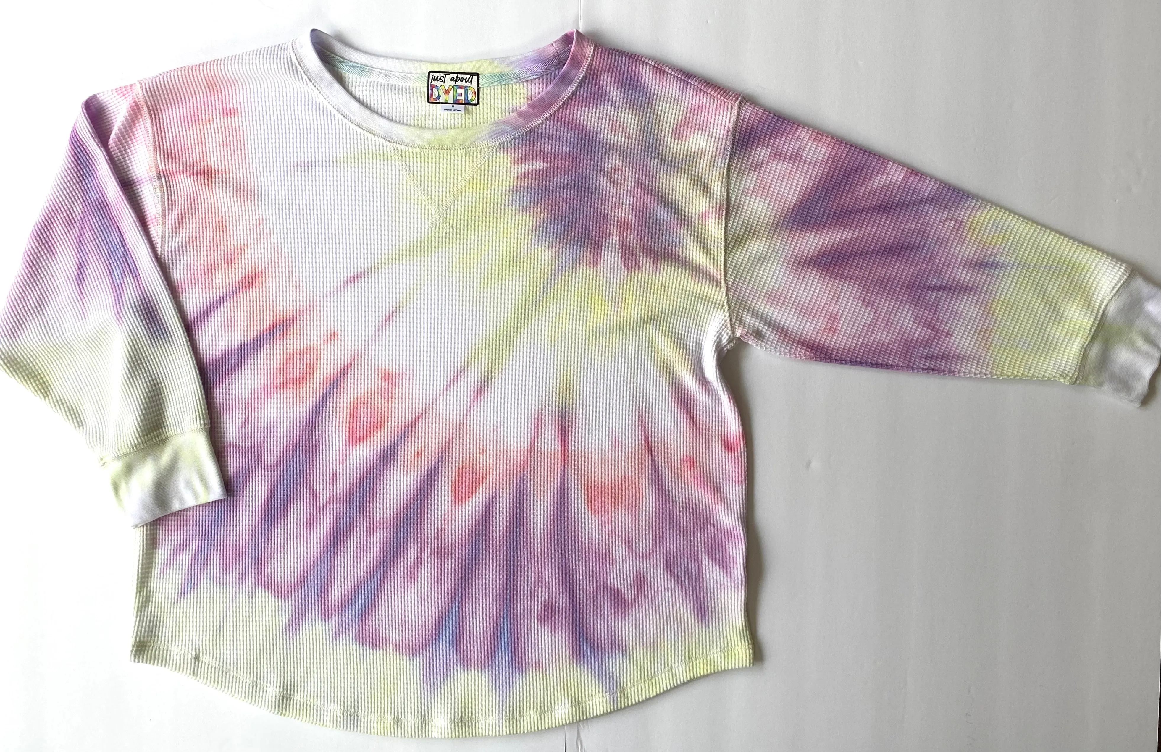 MEDIUM Lightweight Waffle 3/4 Sleeve Tee