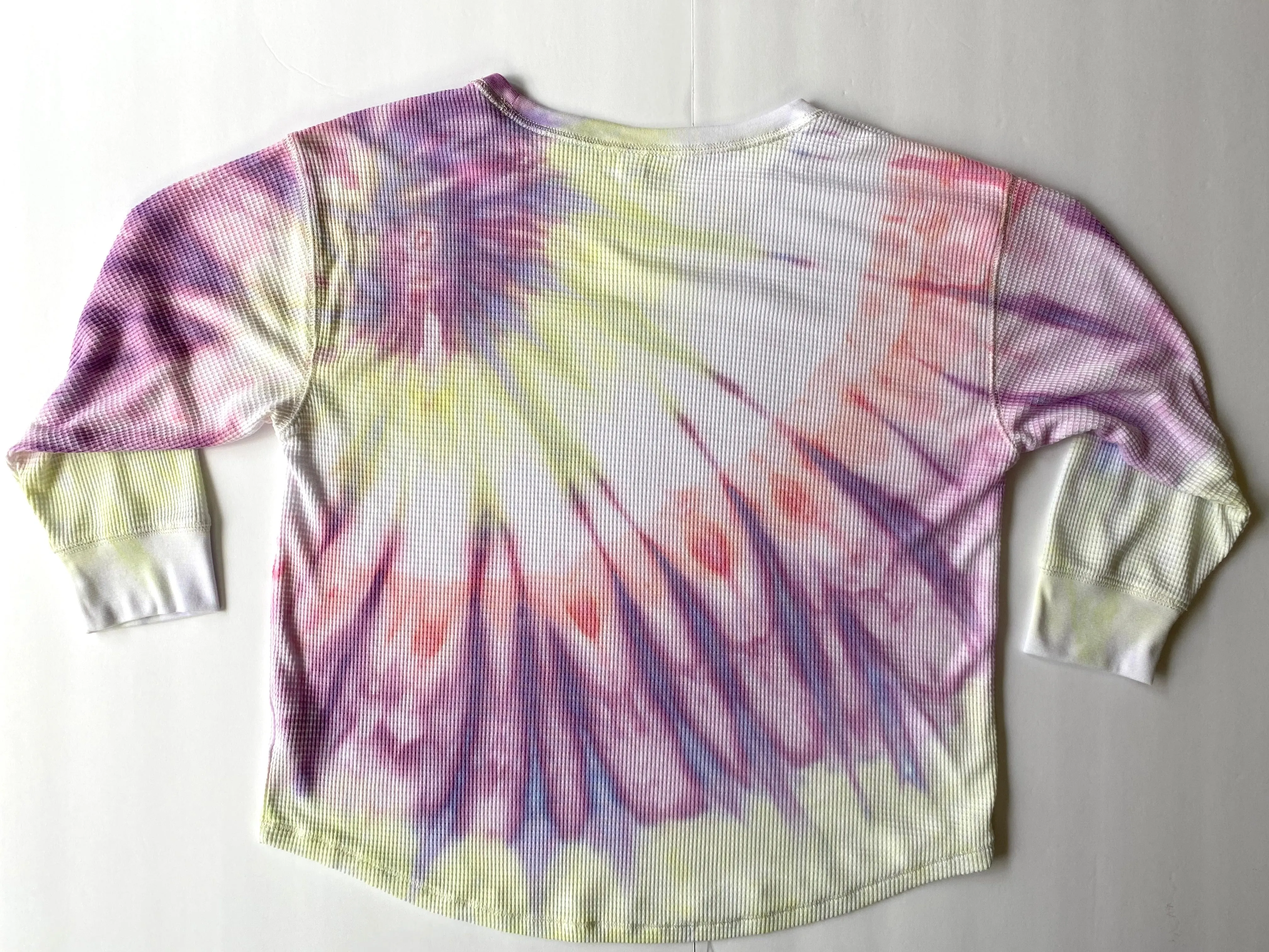 MEDIUM Lightweight Waffle 3/4 Sleeve Tee