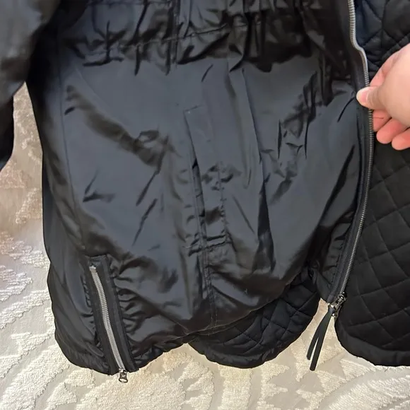 Mondetta Mid Length Commuter Hooded Jacket with Quilted Lining Black