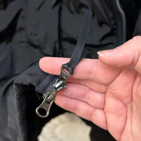 Mondetta Mid Length Commuter Hooded Jacket with Quilted Lining Black