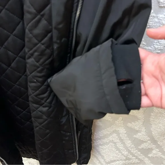 Mondetta Mid Length Commuter Hooded Jacket with Quilted Lining Black
