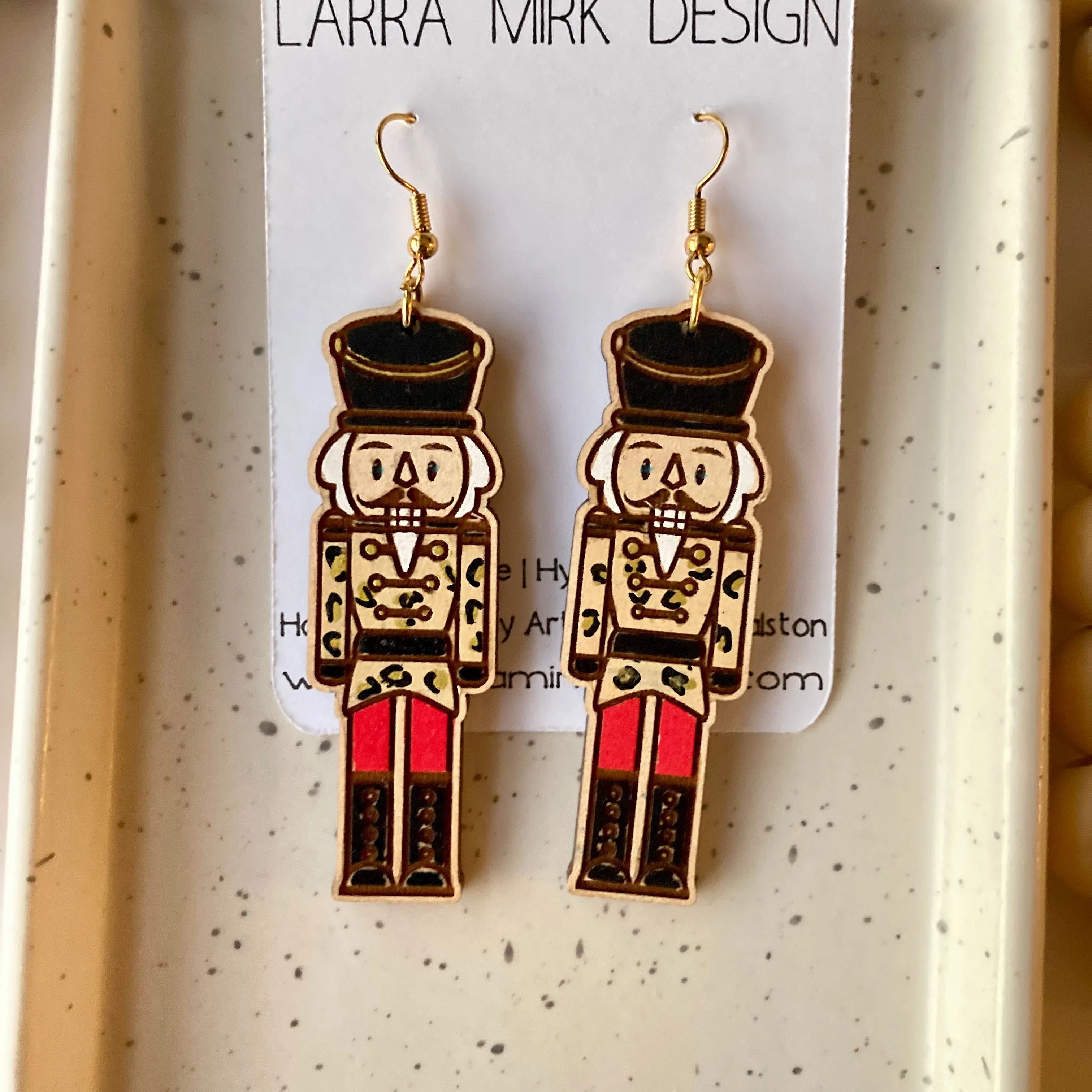 NUTCRACKER | Leopard