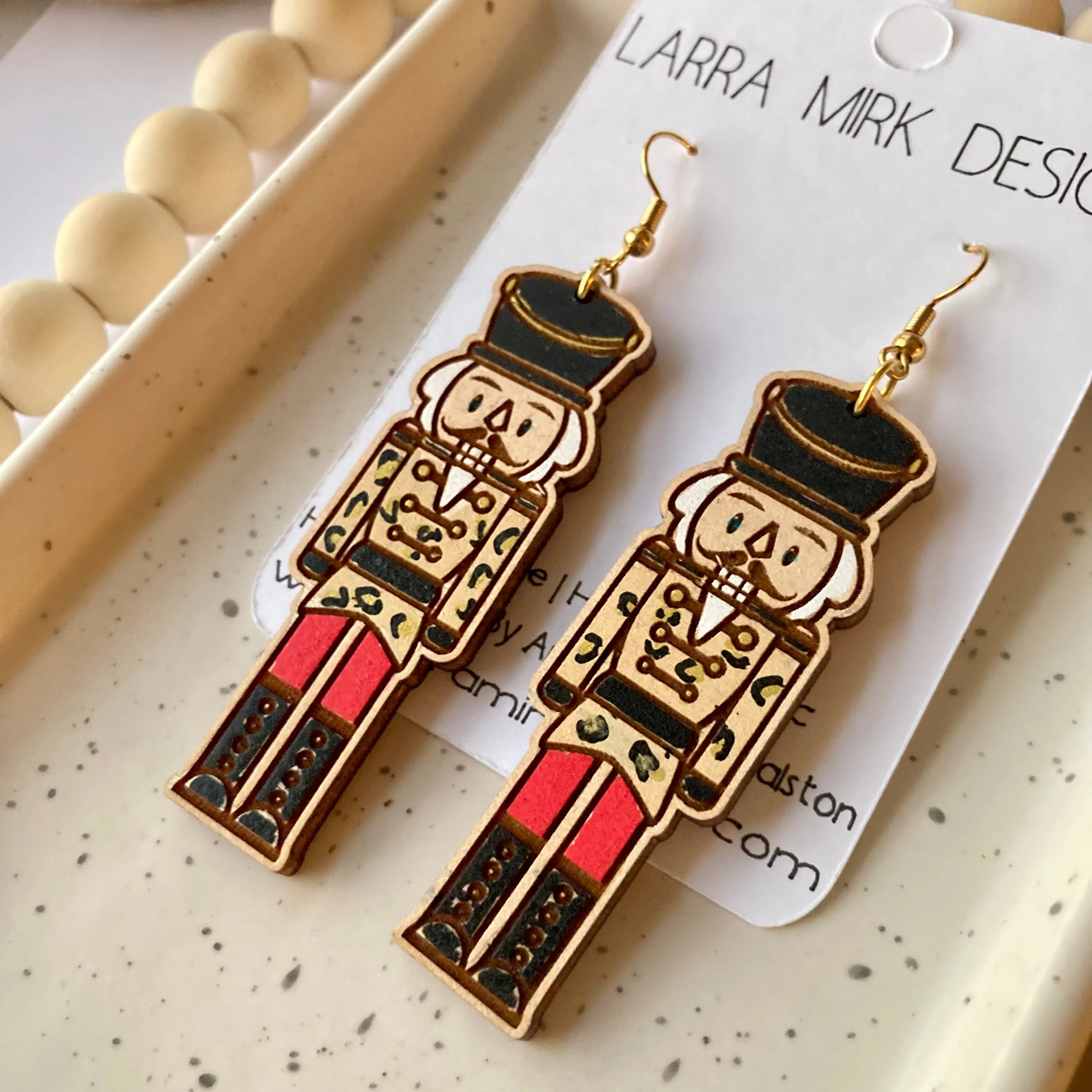 NUTCRACKER | Leopard