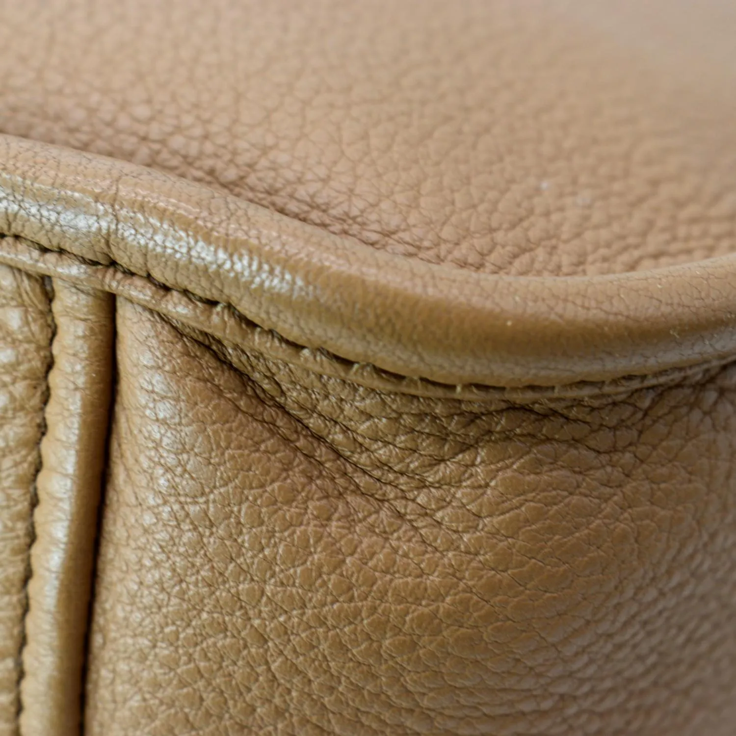 PRADA Logo Soft Leather Hobo Shoulder Bag Taupe - 10% Off