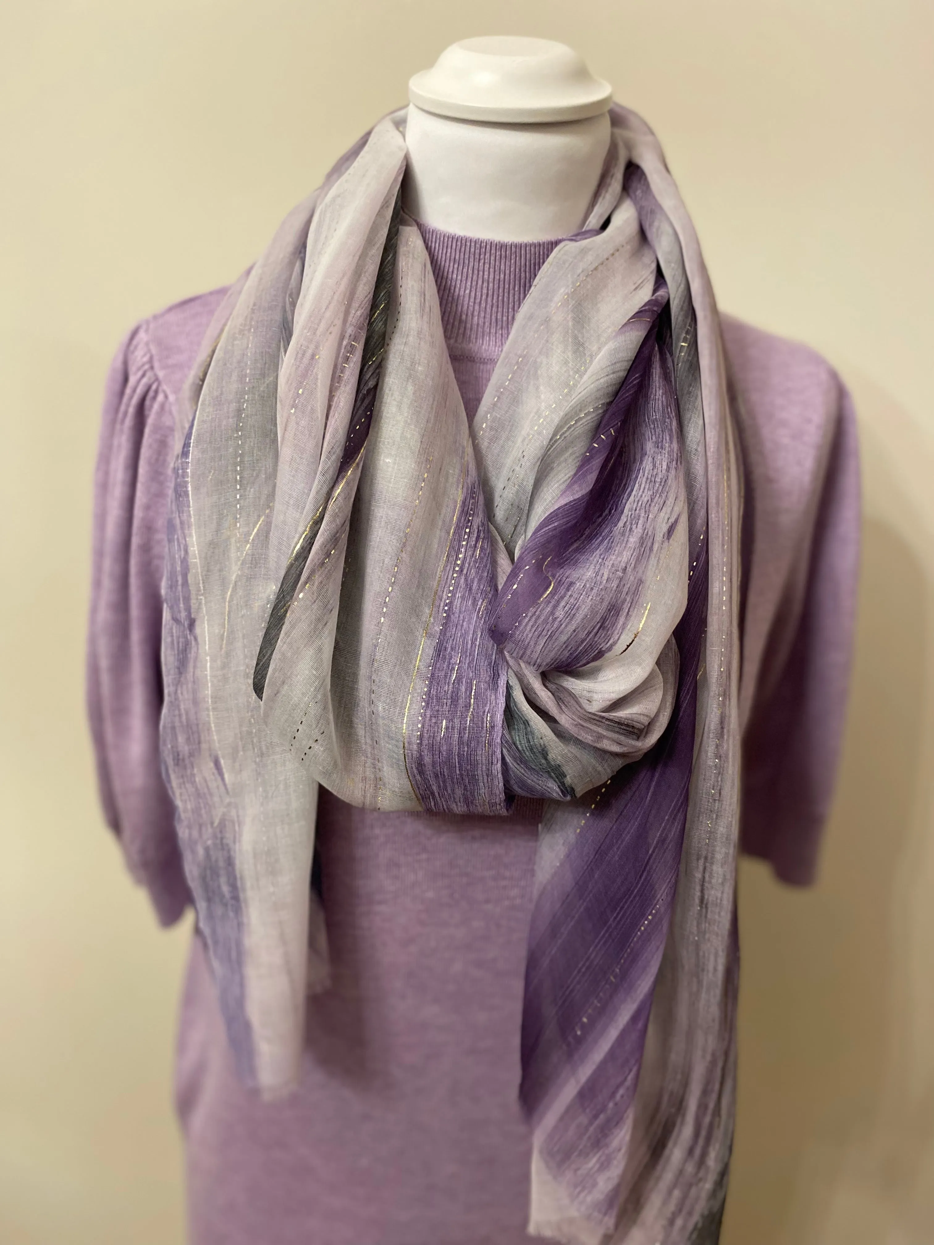 Purple printed scarf