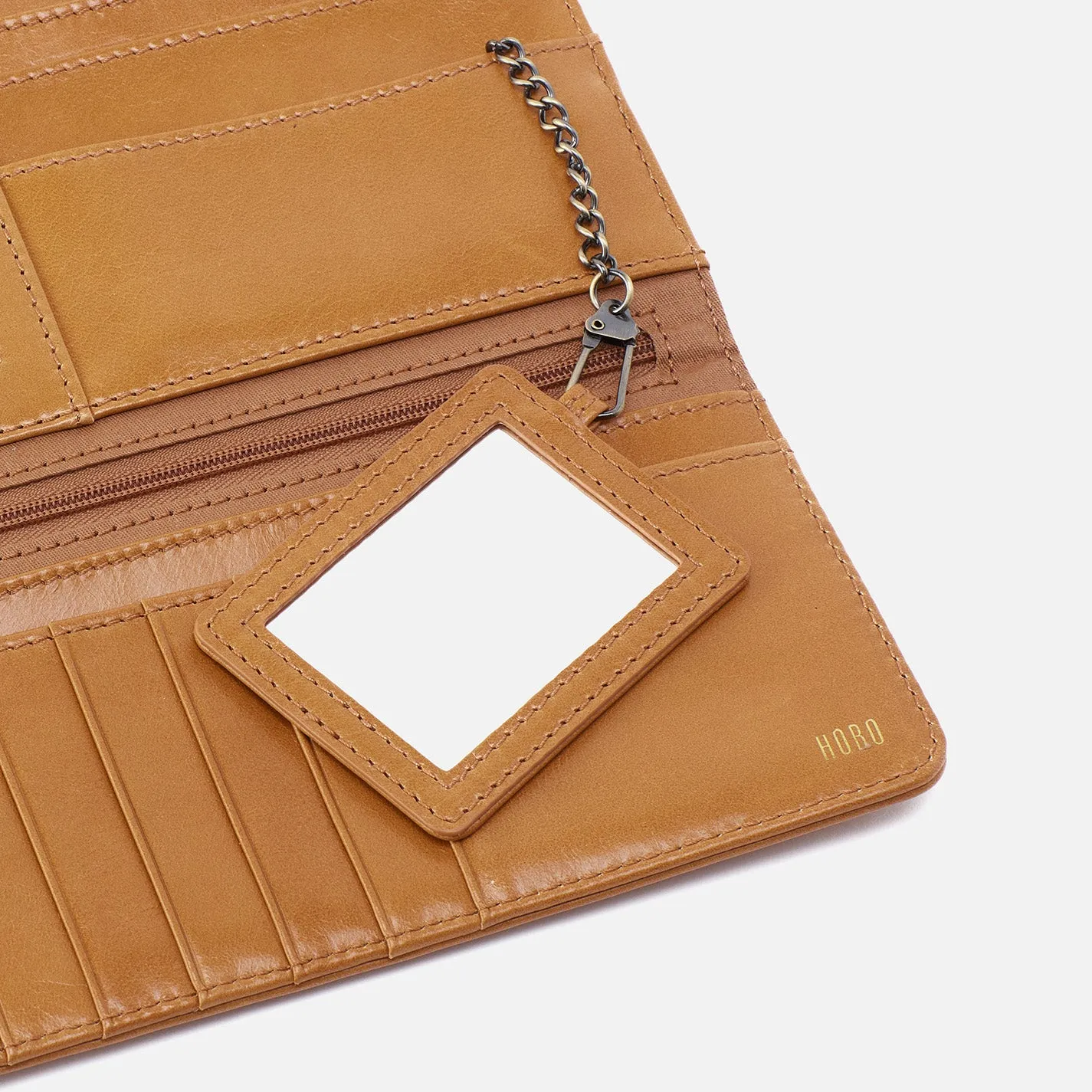 Rachel Continental Wallet In Polished Leather - Natural
