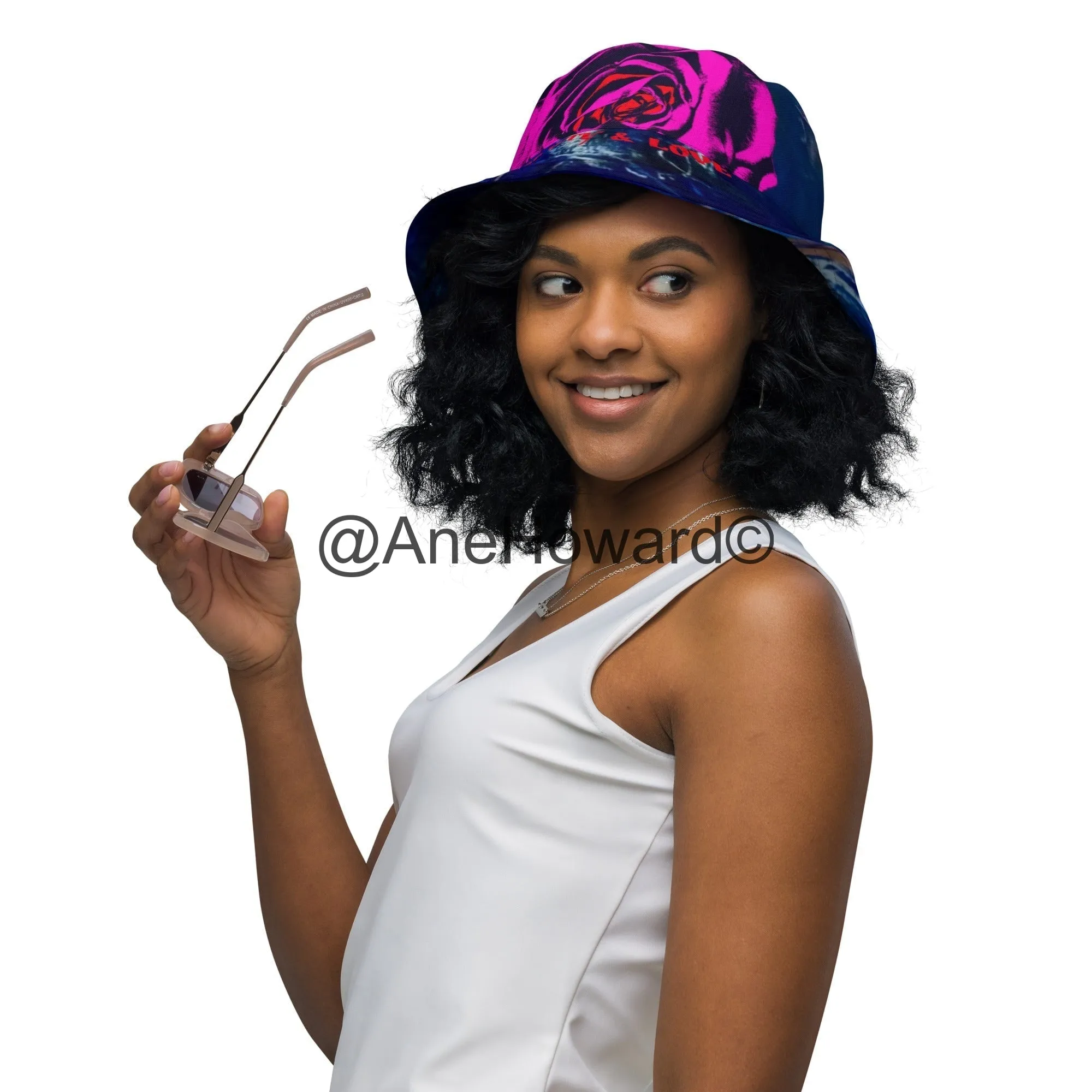 Reversible bucket hat Chakras, Beauty and Love