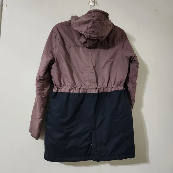 RVCA womens small size 8 winter coat 2 toned hooded jacket quilted