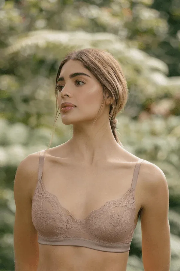 Soft Cup Lace Bra - Nude