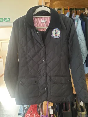 Tammy black quilted jacket age 16 FREE POSTAGE 🟢