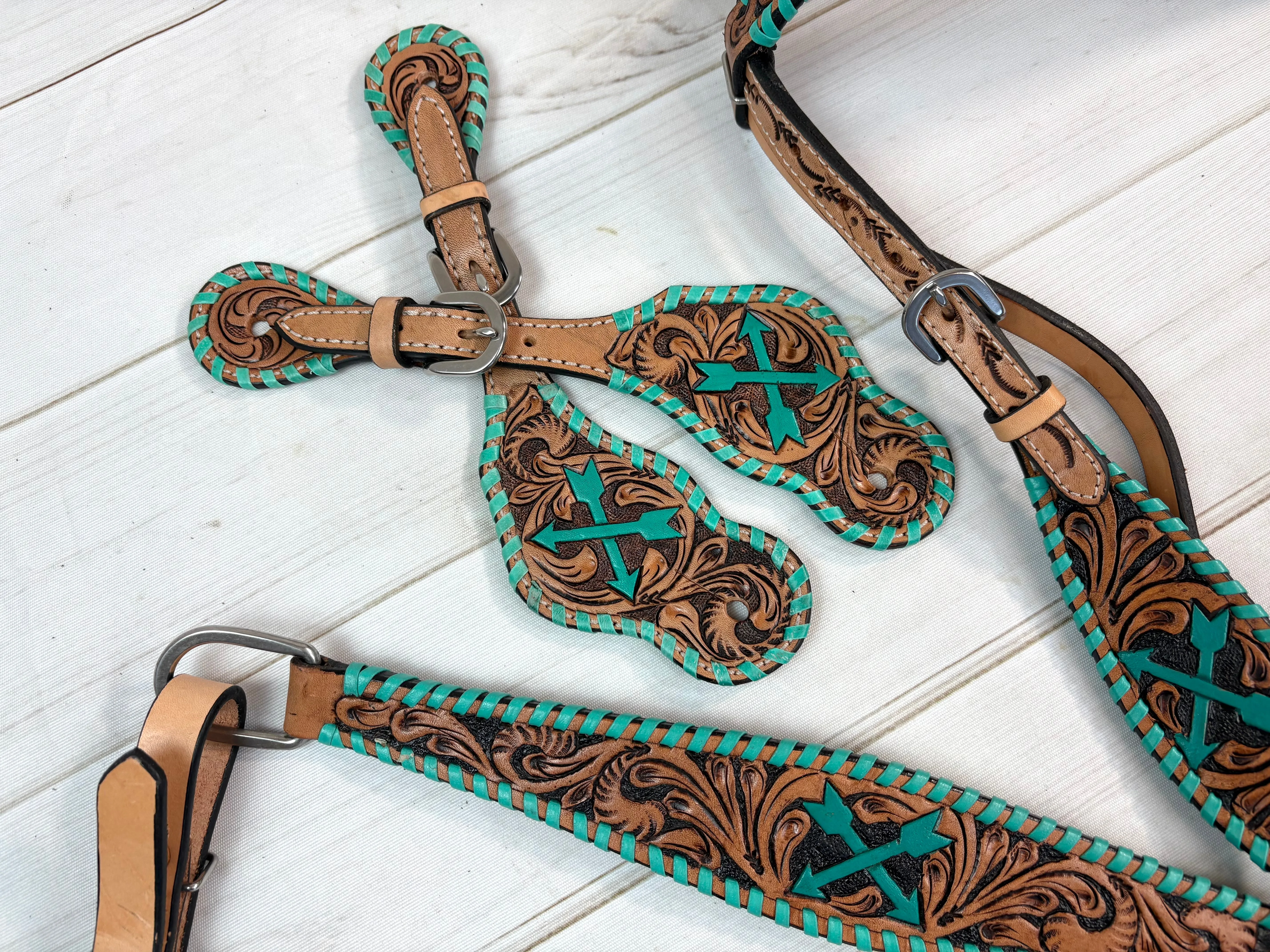Turquoise Arrow Whipstitch Leather Tooled Tack Set
