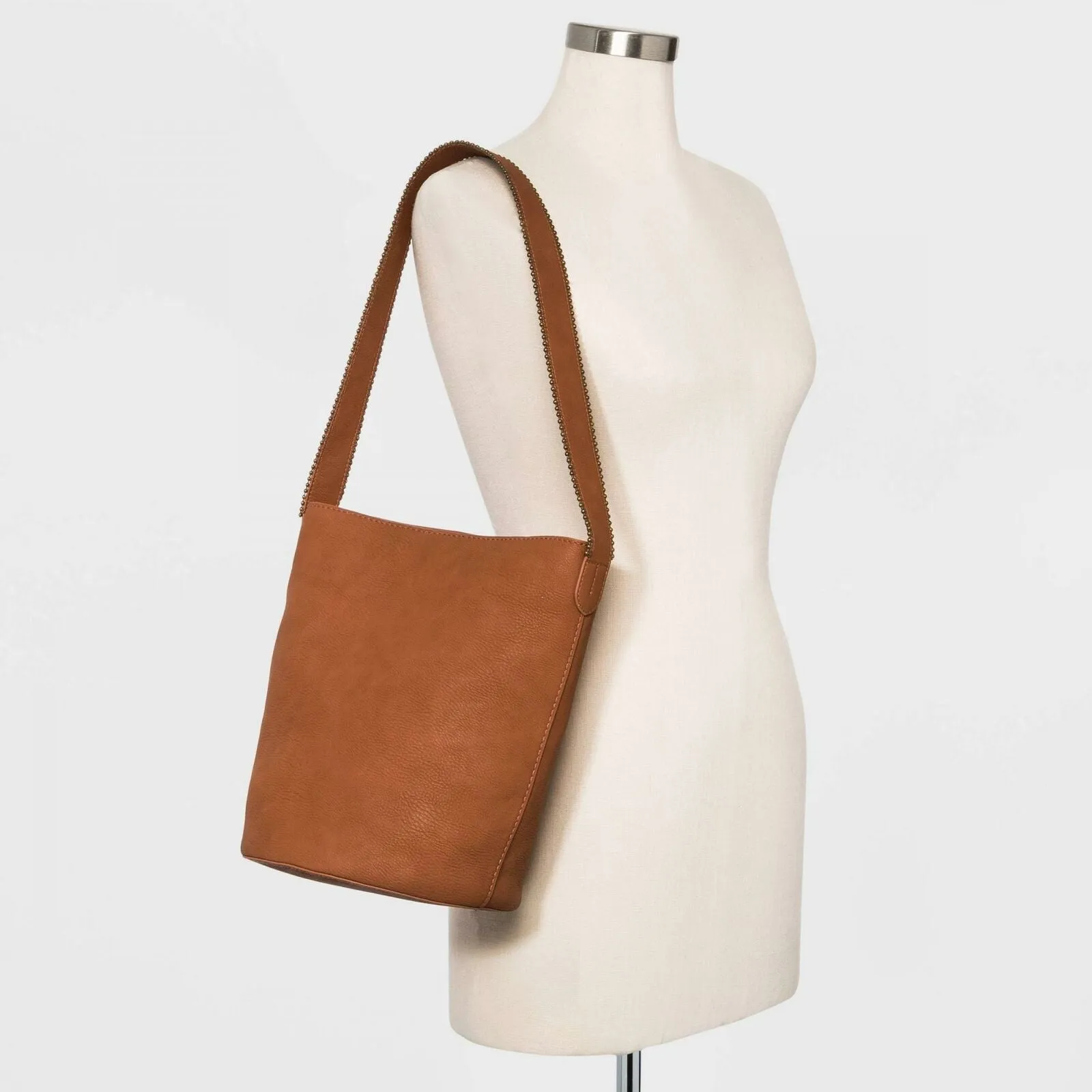 Universal Thread Bucket Shoulder Bag