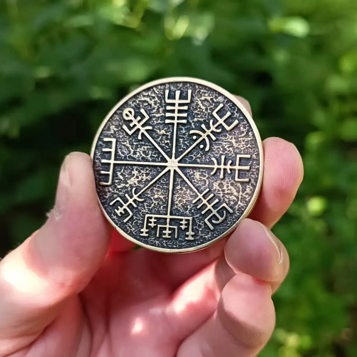 Vegvisir custom EDC coin