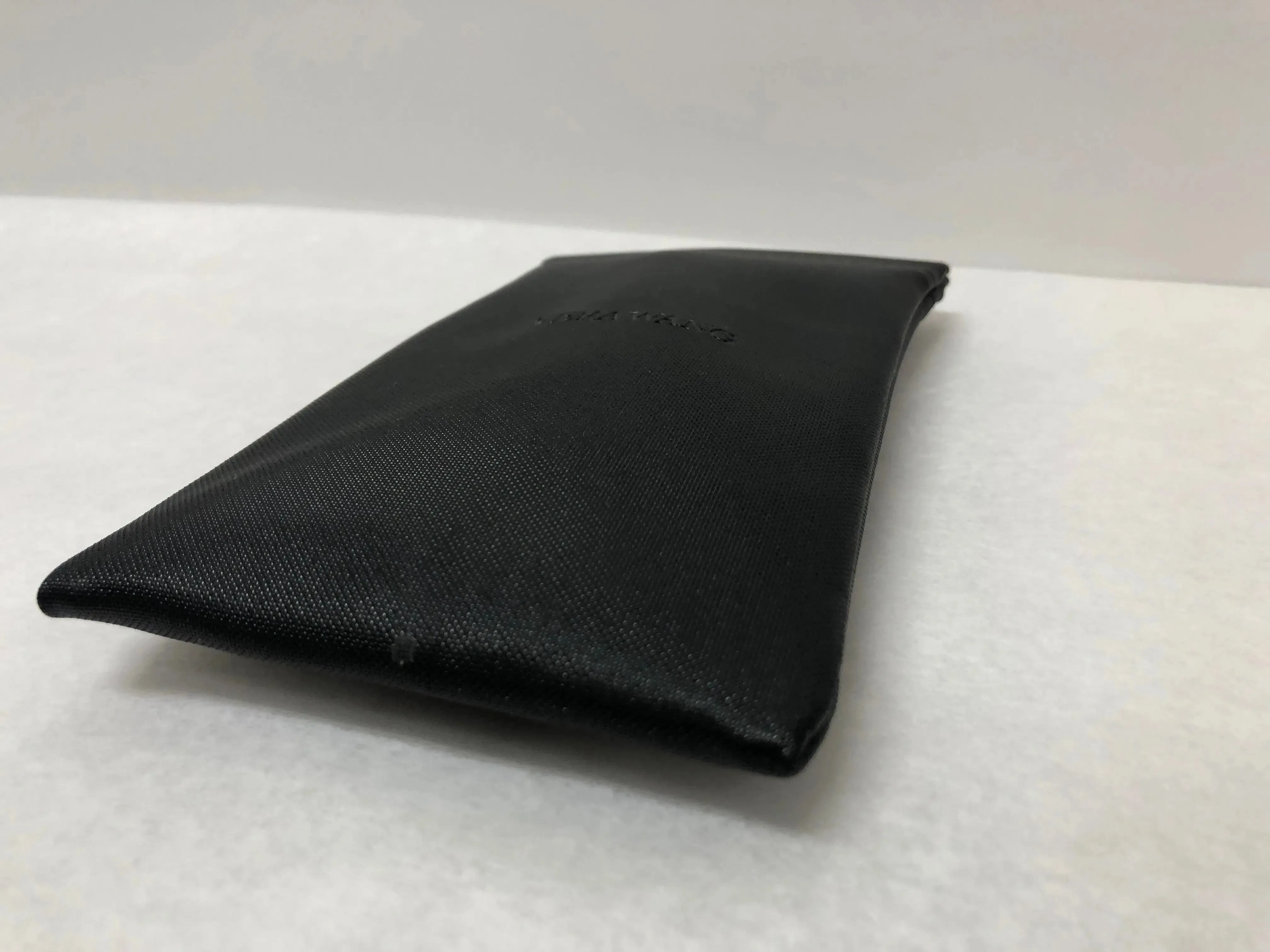 Vera Wang Black Optical Eyeglass Soft Case and Storage | KMOPT-109