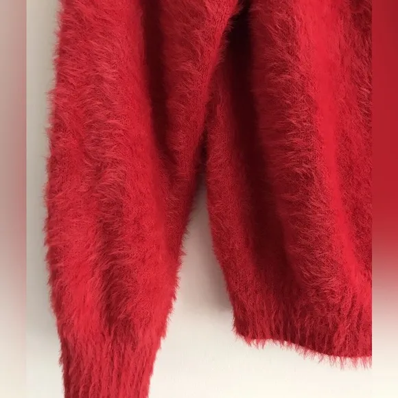Victoria's Secret sz S Cozy Red Long Sleeve Fuzzy Sweater Loungewear EUC SEXY