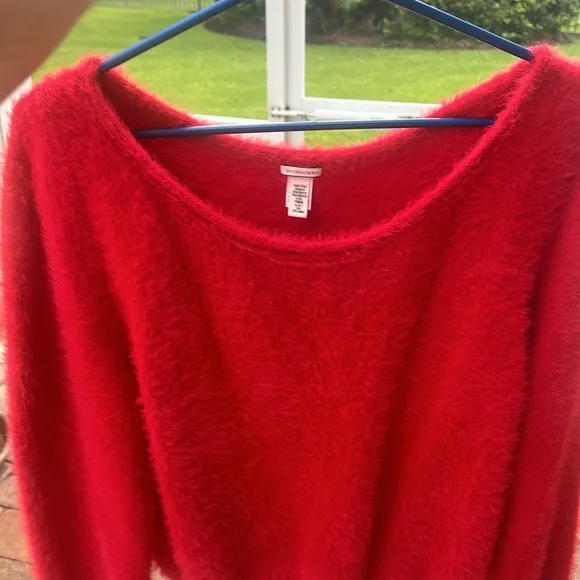 Victoria's Secret sz S Cozy Red Long Sleeve Fuzzy Sweater Loungewear EUC SEXY