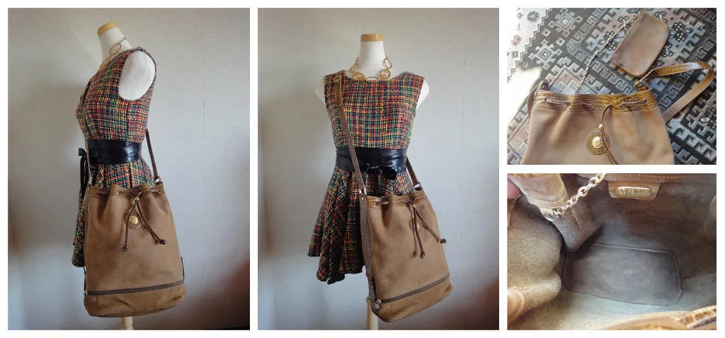 Vintage FENDI tan brown leather bucket hobo shoulder bag with croc embossed enamel leather trimmings and a golden logo charm. Unisex. 060711