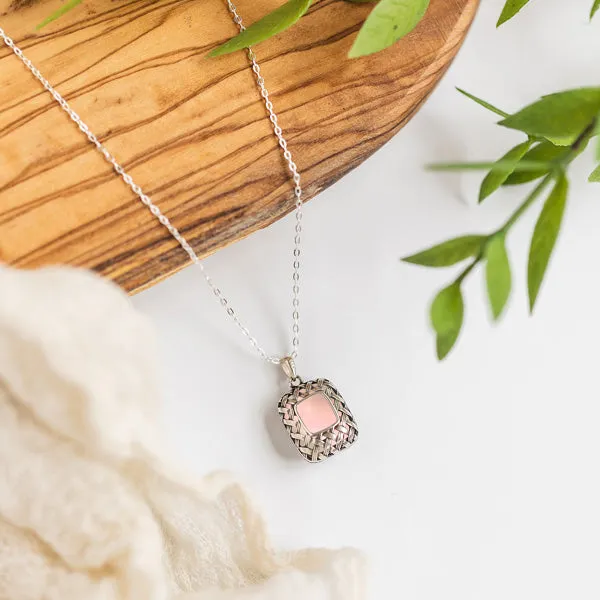Vintage Quilted Square Sterling Silver Necklace
