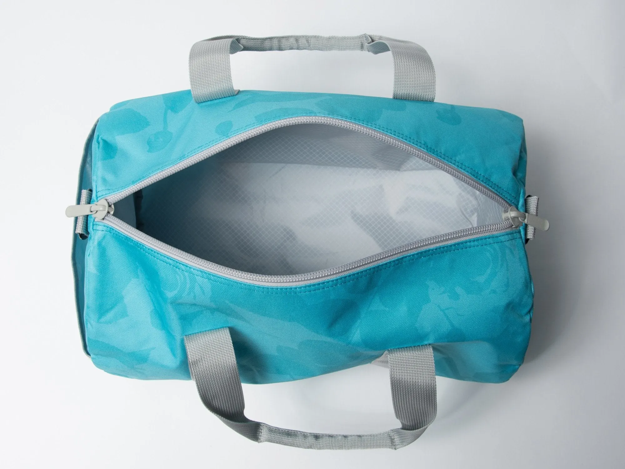 Vooray Roadie Gym Duffel - MINT