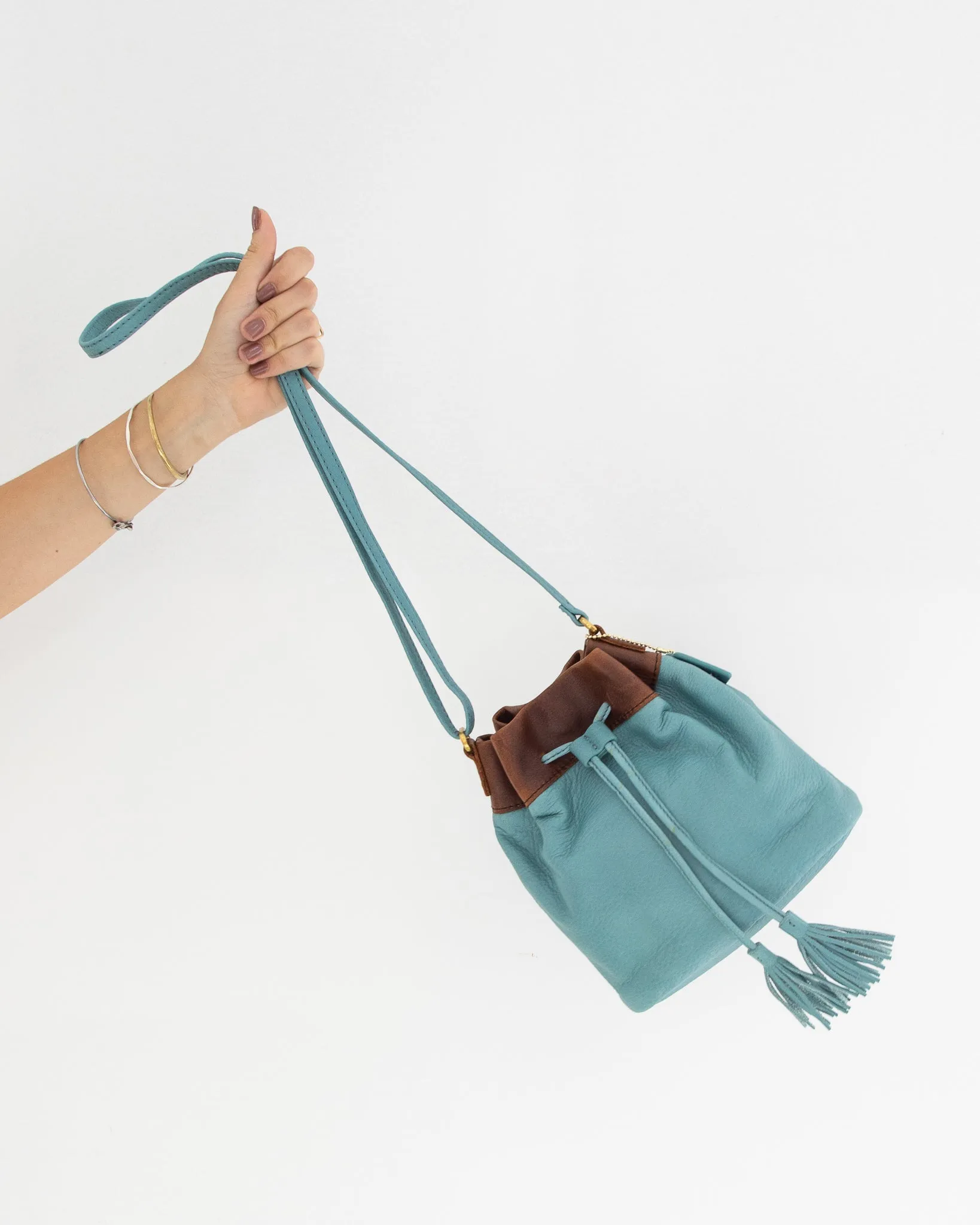 Willa Drawstring Hobo