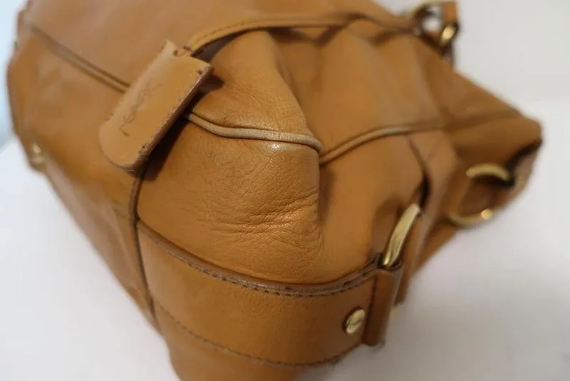 Yves Saint Laurent Muse Messenger Bag Camel Leather Large Tote Shoulder Bag